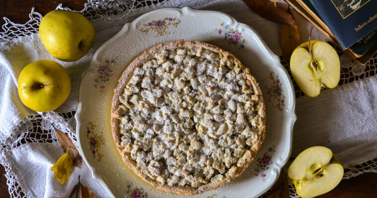 SBRICIOLATA CON CREMA ALLE MELE E CIOCCOLATO